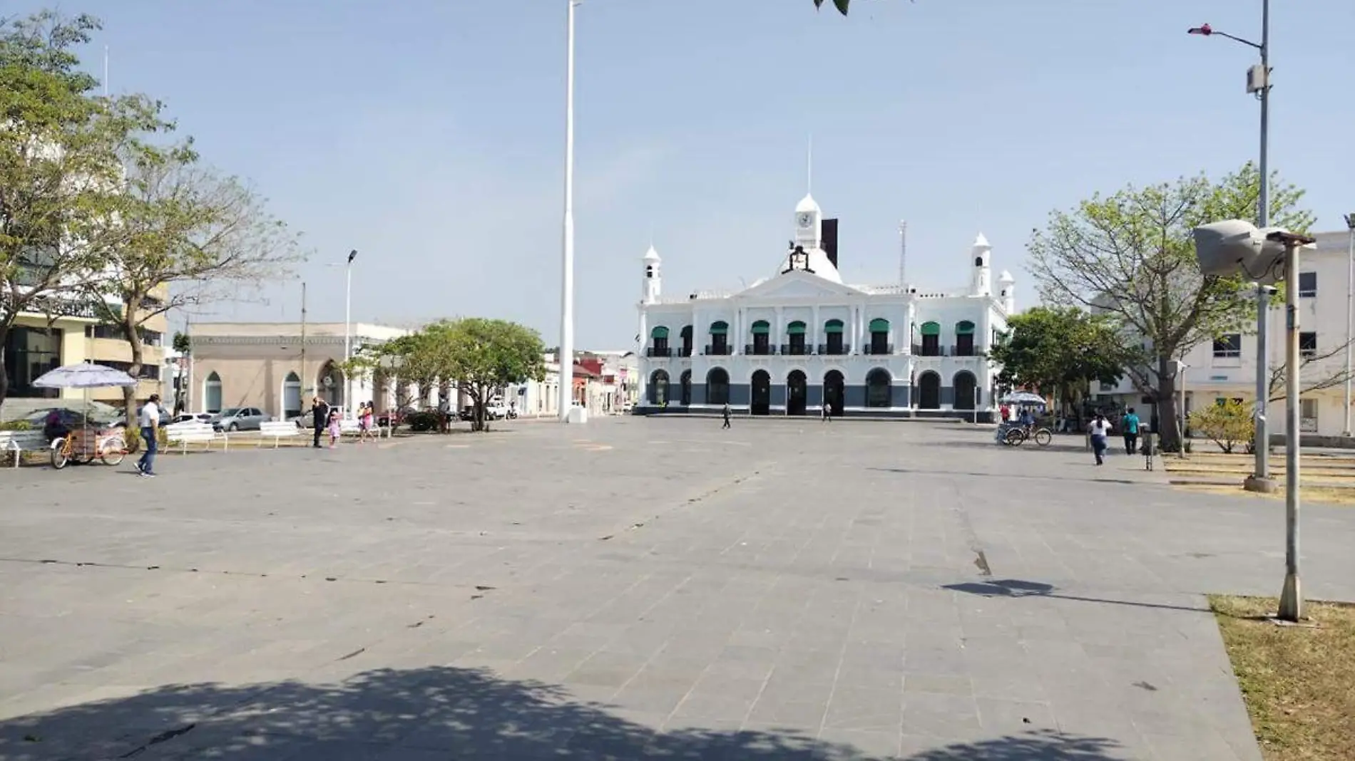 Plaza-De-Armas-Palacio copia